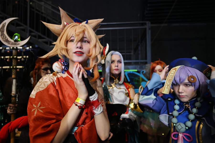 Известные в фанатских кругах блогеры и косплееры переоделись в костюмы популярных анимационных героев