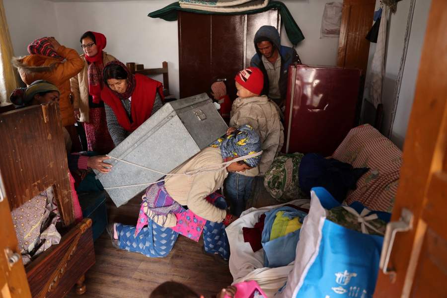 Из-за строительства в Индии трескаются города