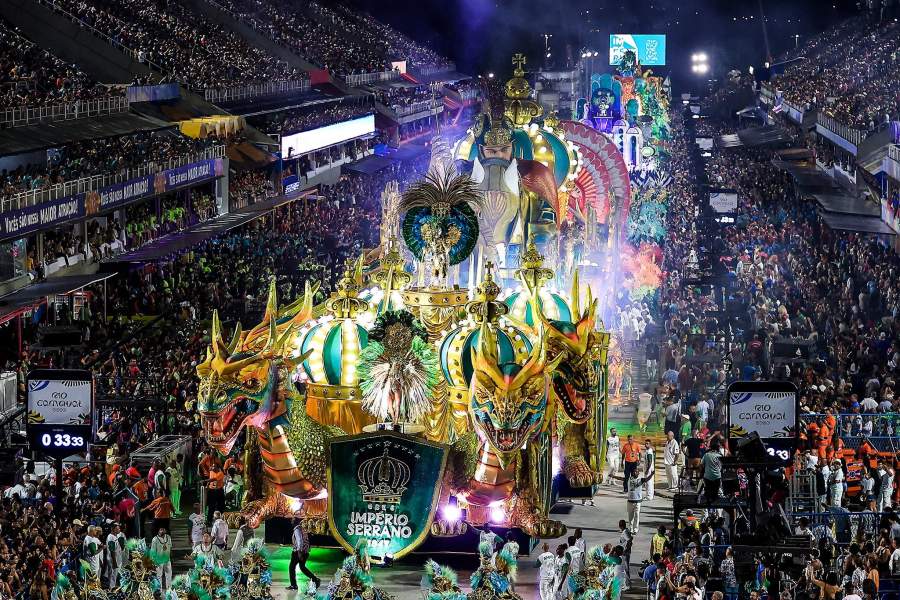 Видео. Карнавал в Рио-де-Жанейро