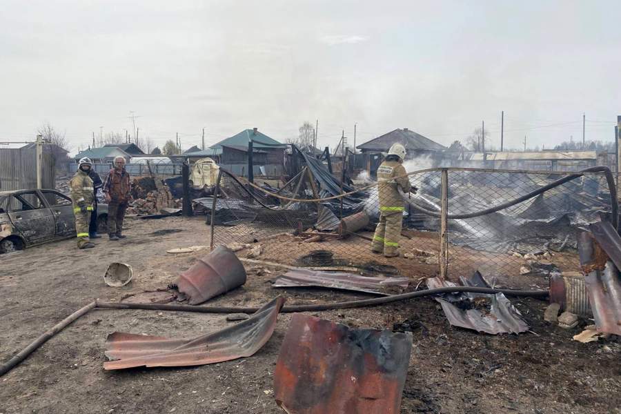 Последствия пожара в поселке Сосьва