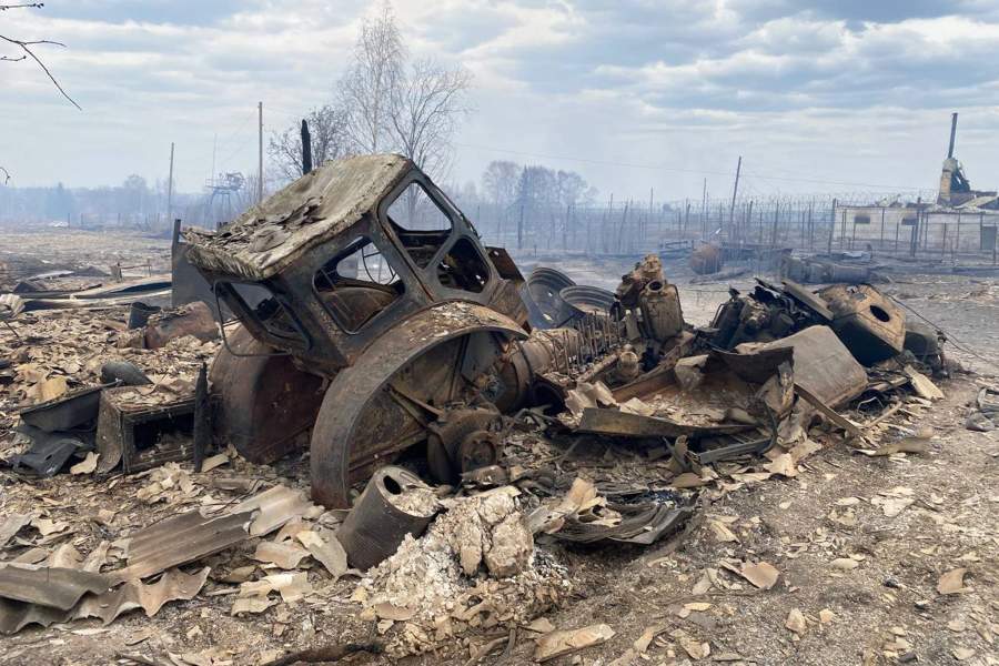 Последствия пожара в поселке Сосьва