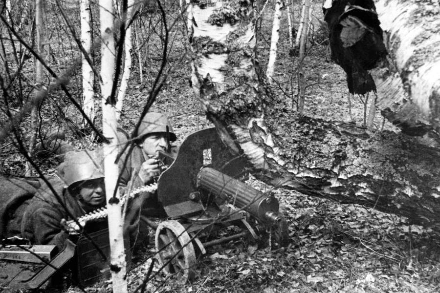 Архивные фото Известий к 9 мая