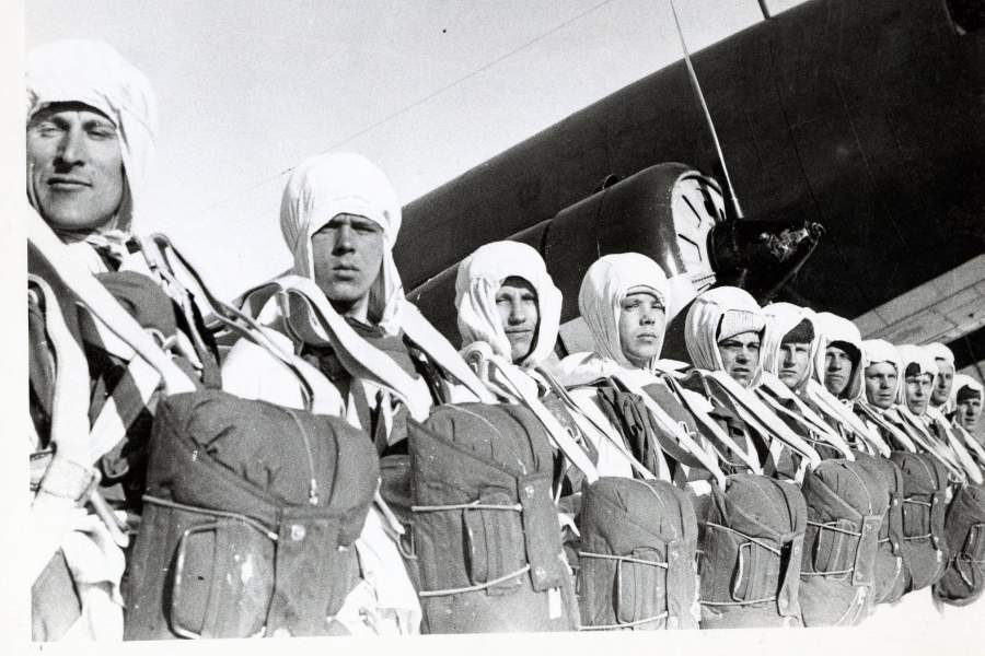 Архивные фото Известий к 9 мая