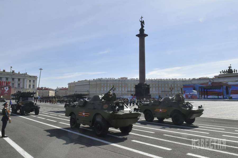 Парад в Санкт-Петербурге