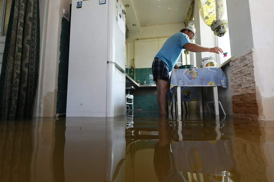 Эвакуация людей из Херсонской области