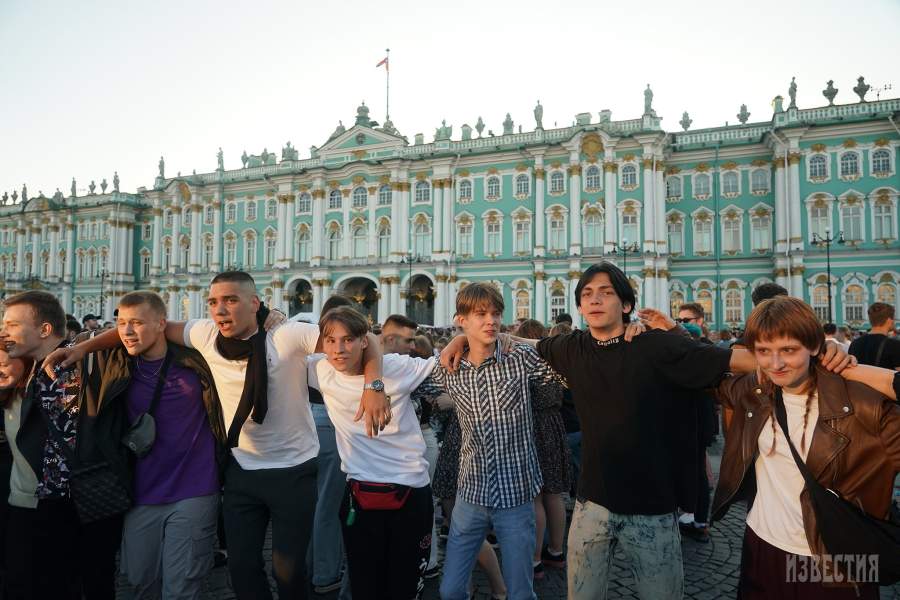 Алые паруса