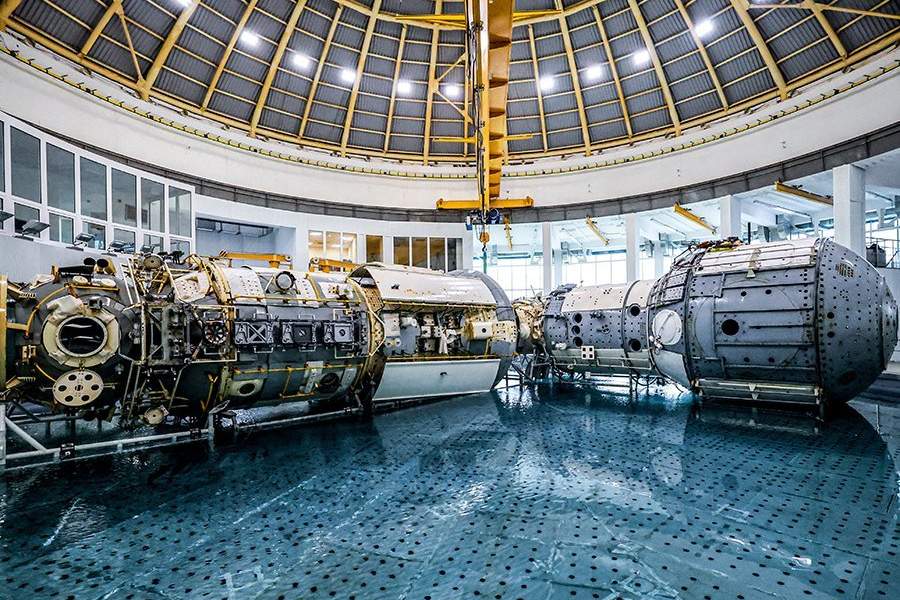 Как тренируют космонавтов в гидролаборатории в Звездном городке
