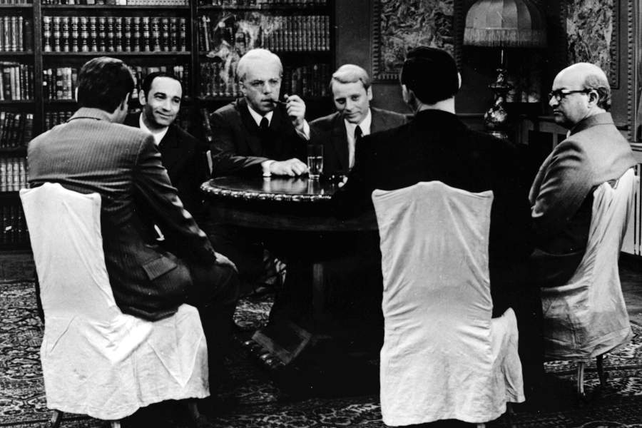 Семнадцать мгновений весны