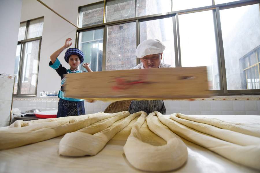 Как делают китайскую лапшу