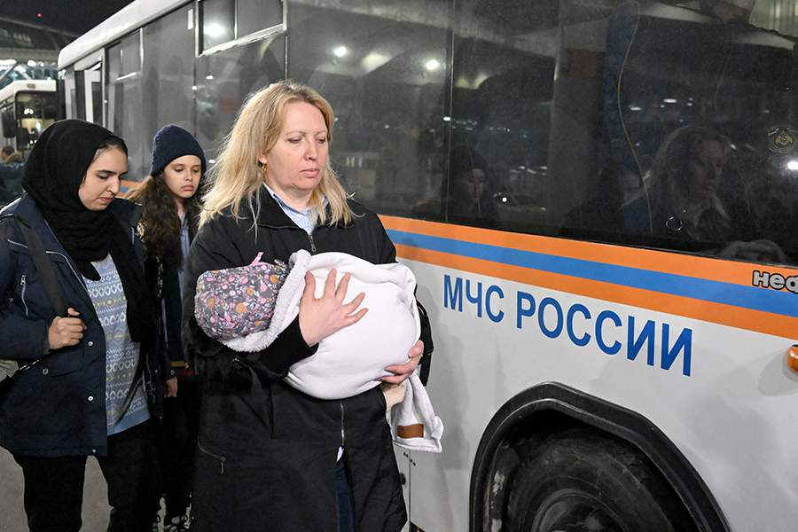 Прибытие эвакуированных граждан РФ из сектора Газа в Москву