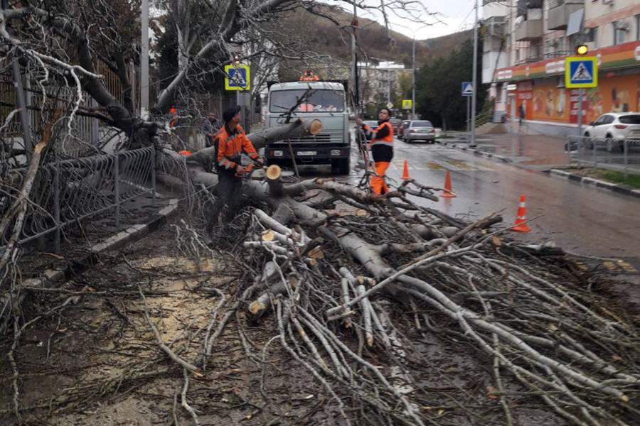 Шторм в Крыму