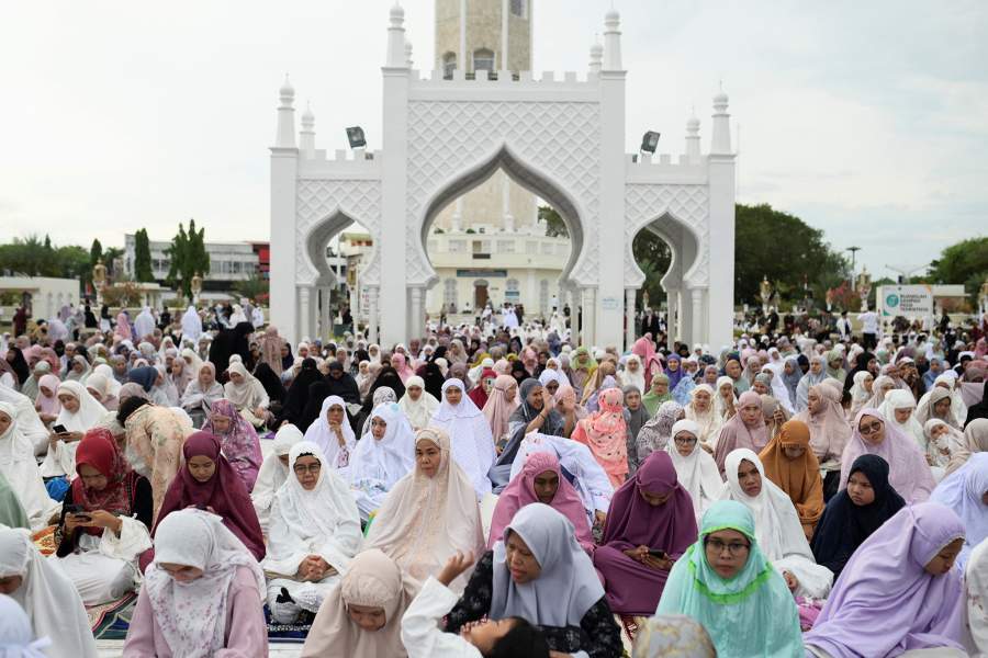 Как отмечают Ураза-байрам во всем мире