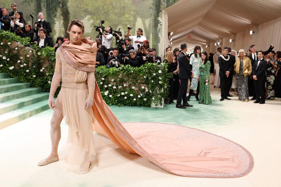 Часы и наряды Met Gala 2024