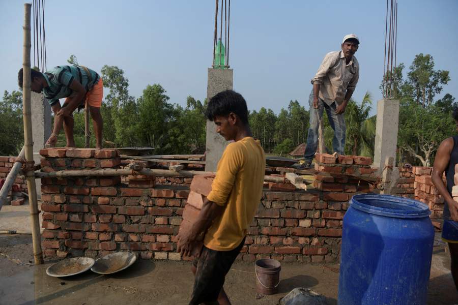 Тонущий остров в Индии