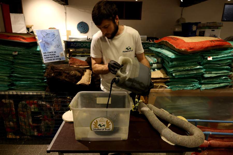 Фильтры из волос для очистки водоемов