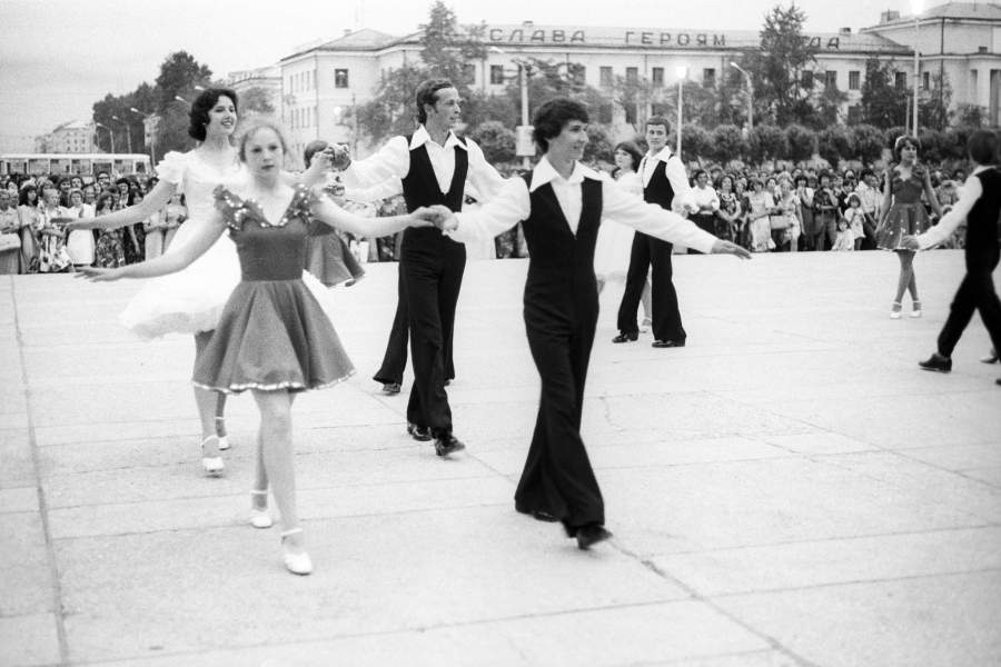 Как менялись Алые Паруса