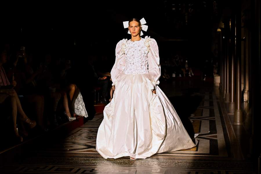 Неделя высокой моды в Париже