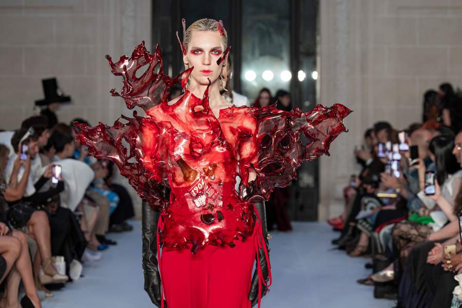 Неделя высокой моды в Париже