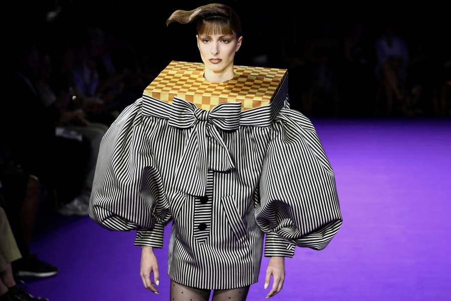 Неделя высокой моды в Париже