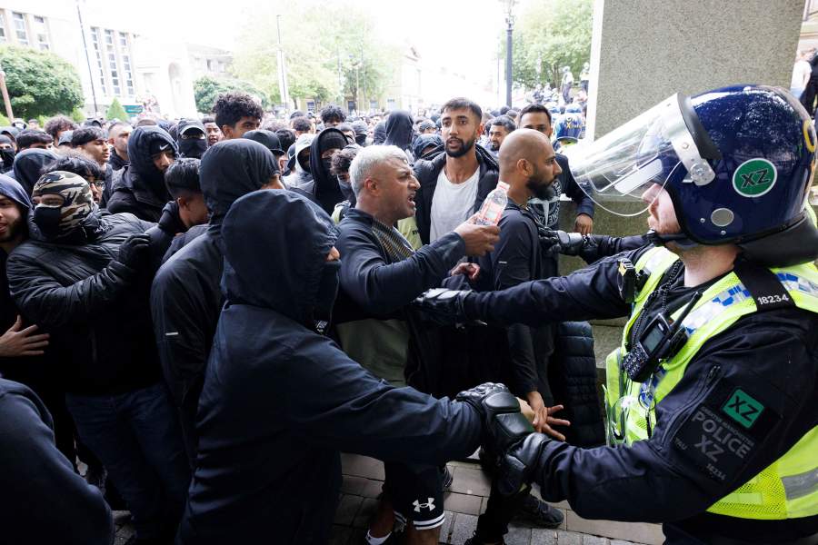 Протесты в Британии