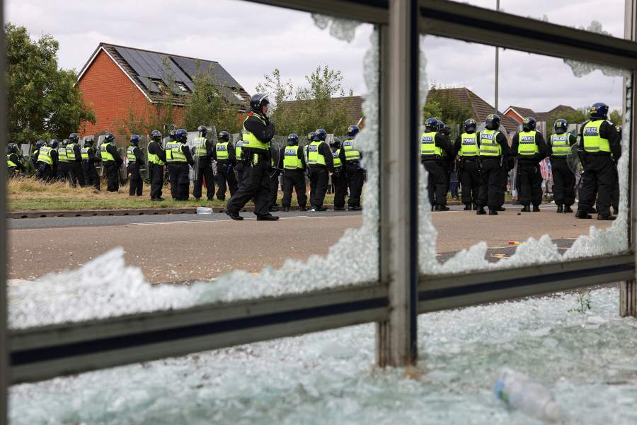 Протесты в Британии