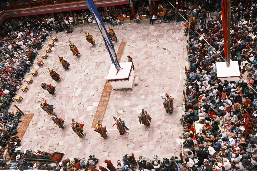 Буддийская танцевальная мистерия Чам