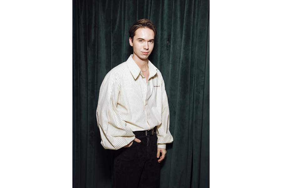 Денис Власенко 