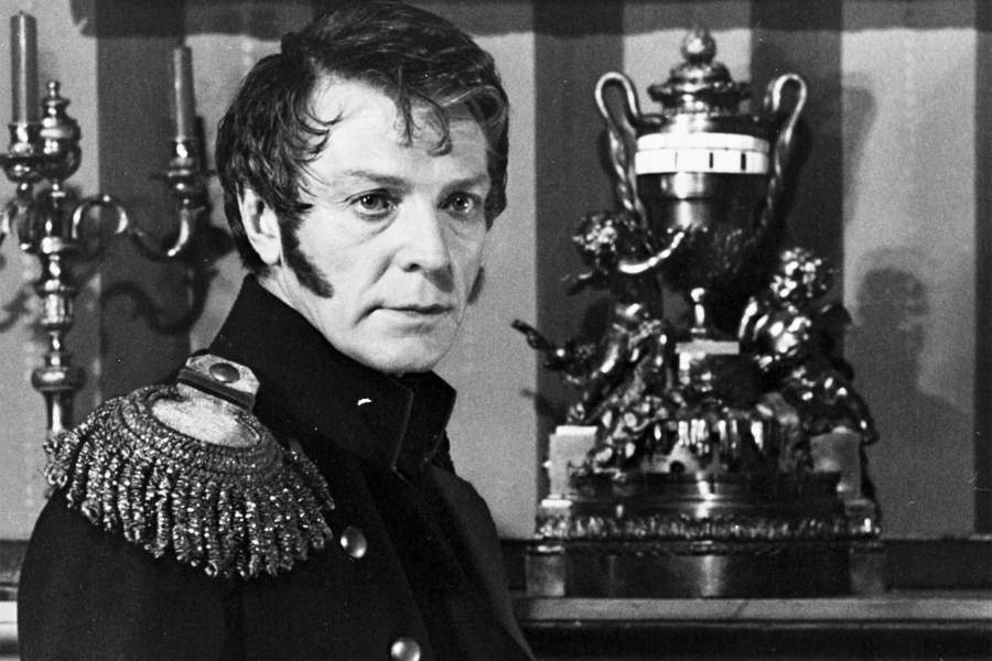 1975 года. Олег Стриженов в роли Сергея Волконского в фильме "Звезда пленительного счастья", режиссер Владимир Мотыль, киностудия "Ленфильм"
