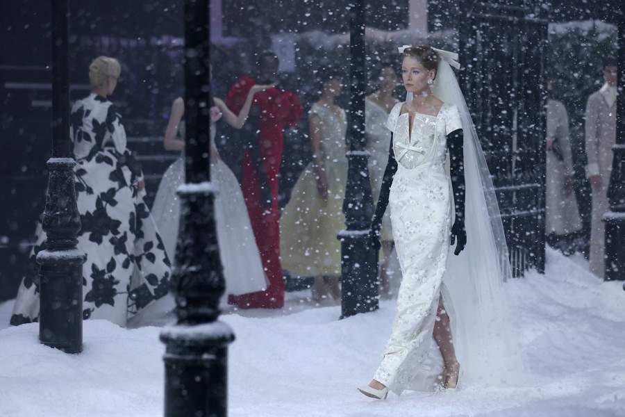 Модели на репетиции показа Ричарда Куинна