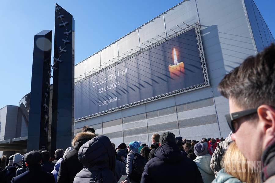 Мемориал в память о жертвах теракта в Crocus City Hall открыли в годовщину трагедии