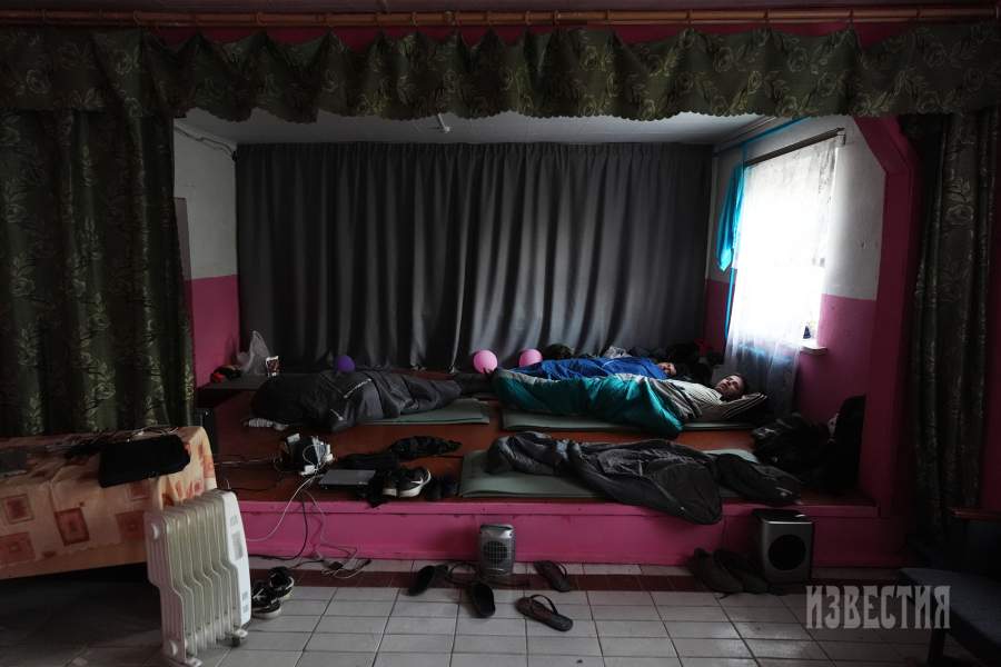 Условия спартанские, но ребят это не останавливает