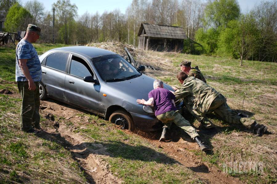 Раскопки проходят в труднодоступных местах