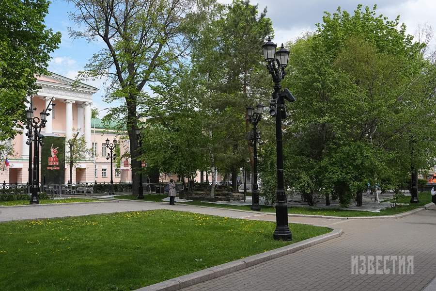 Страстной бульвар у Петровских ворот 