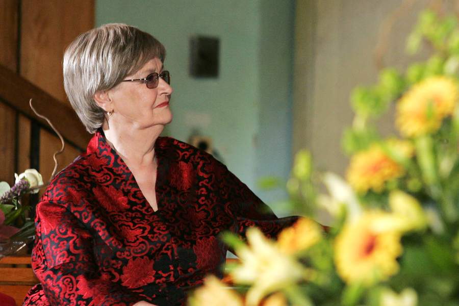 Вдова Леонида Гайдая актриса Нина Гребешкова на вечере памяти режиссера. 2004 год