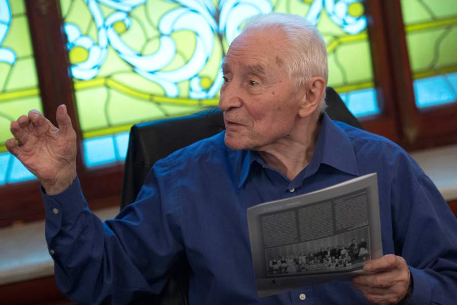 Балетмейстер, народный артист СССР Юрий Григорович на вечеринке участников фестиваля мирового балета Benois de la Danse в Москве. 2017 год