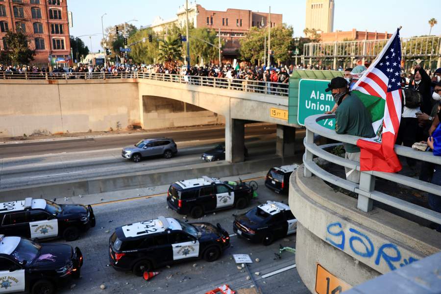 Протесты в Лос-Анджелесе
