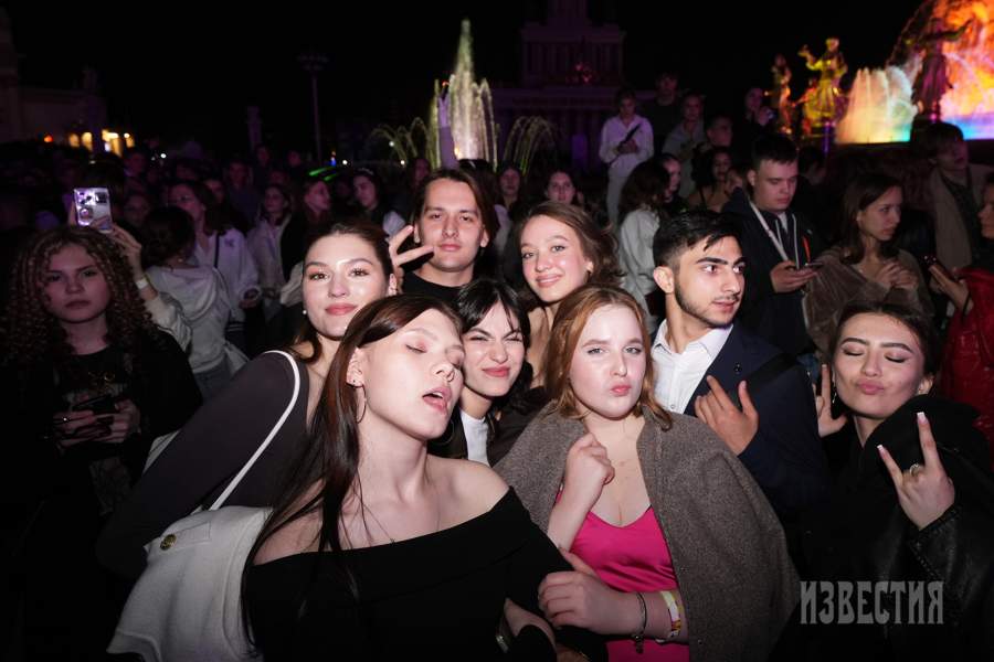 Выпускница