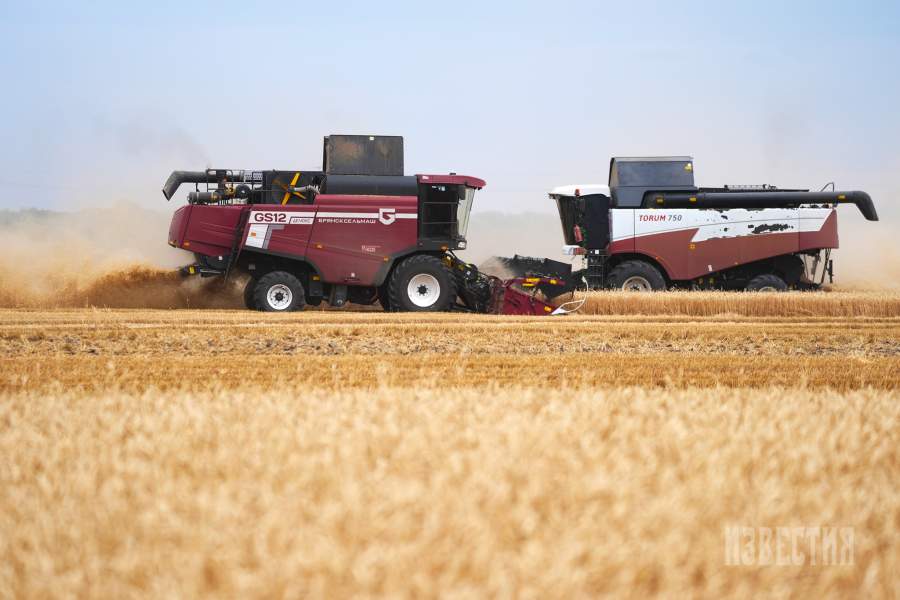 Уборка зерна в Ставропольском крае