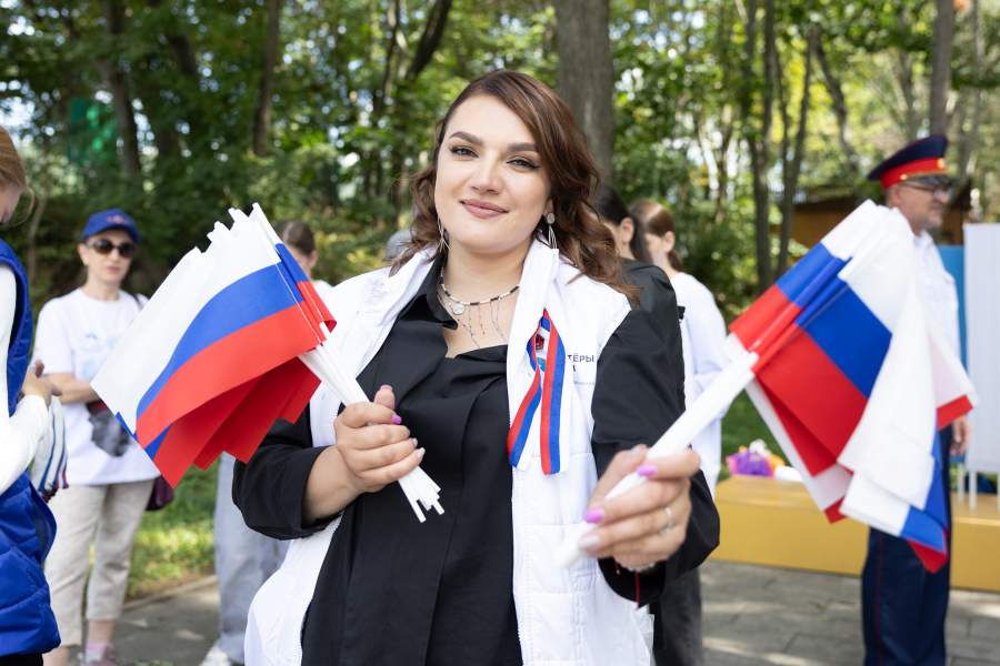 День флага. Сахалин.