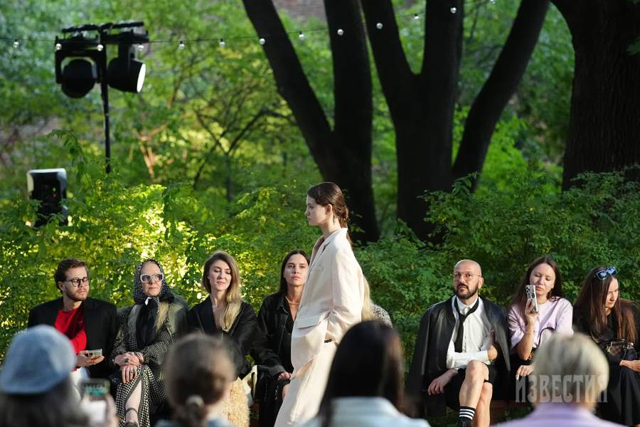 показ RUBAN, Музей-усадьба Л.Н. Толстого в Хамовниках