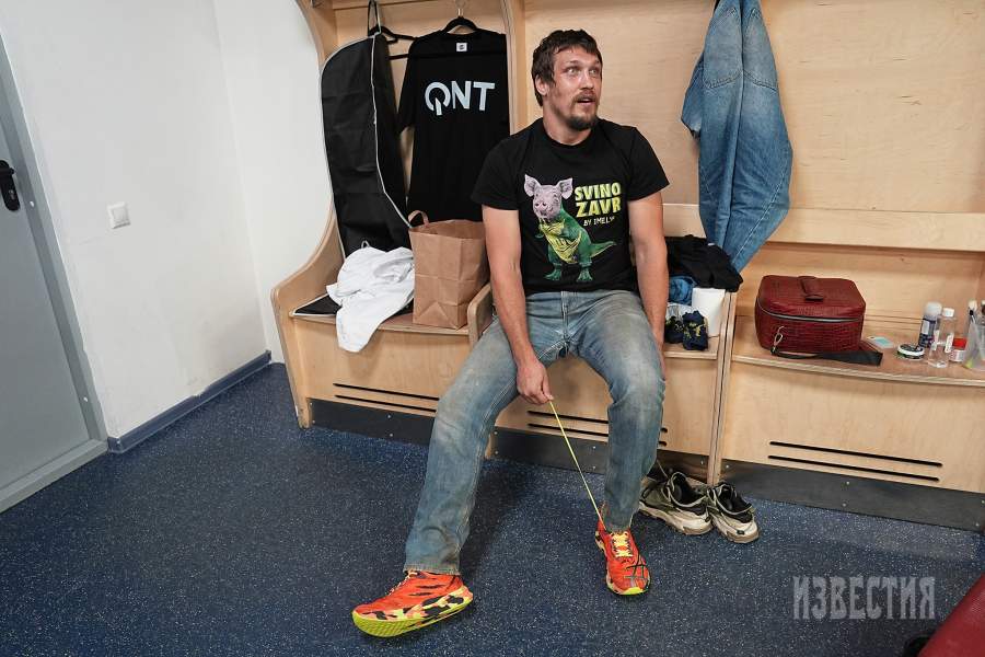 Первая волна известности в соцсетях пришла к Игорю благодаря его юмористическим роликам