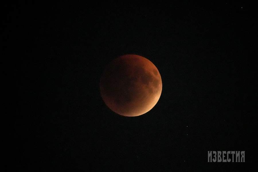 Лунное затмение