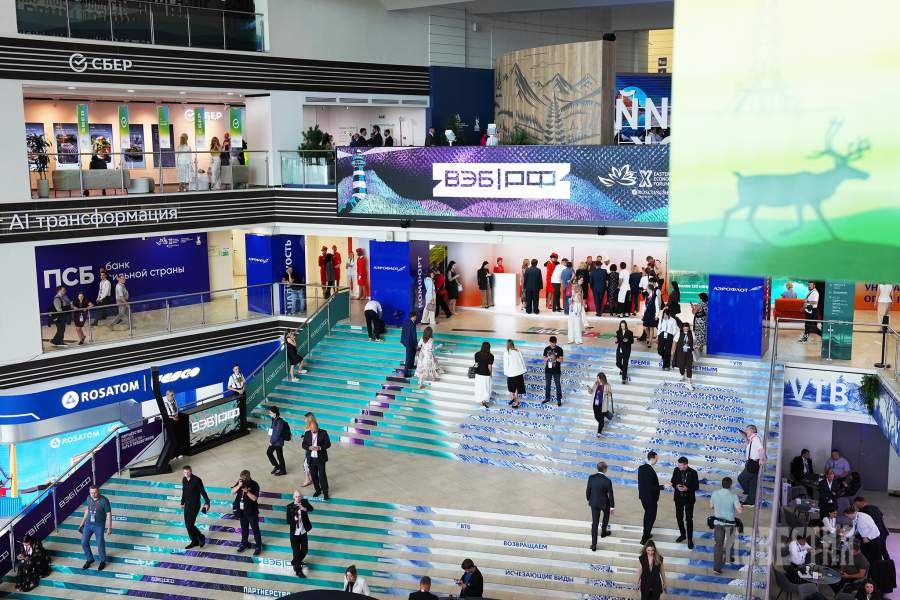 С 3 по 6 сентября во Владивостоке прошел Восточный экономический форум (ВЭФ). Основные мероприятия Форума традиционно прошли на территории кампуса Дальневосточного федерального университета