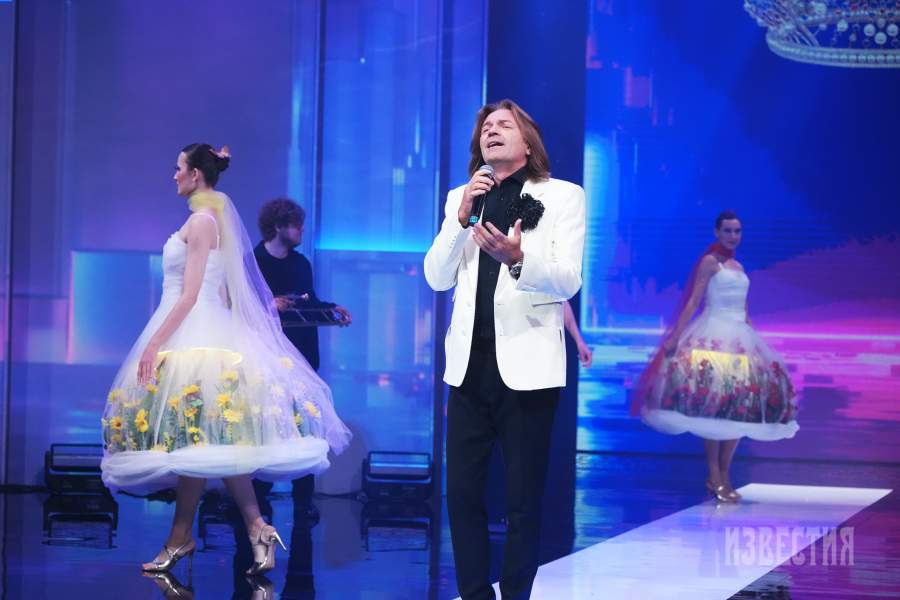 Певец Дмитрий Маликов  