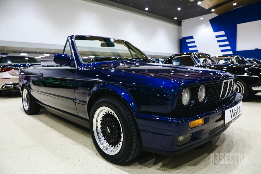 Автомобиль Mersedes-Benz 220 SEb Coupe W111 на выставке-аукционе редких автомобилей от аукционного дома Wellot