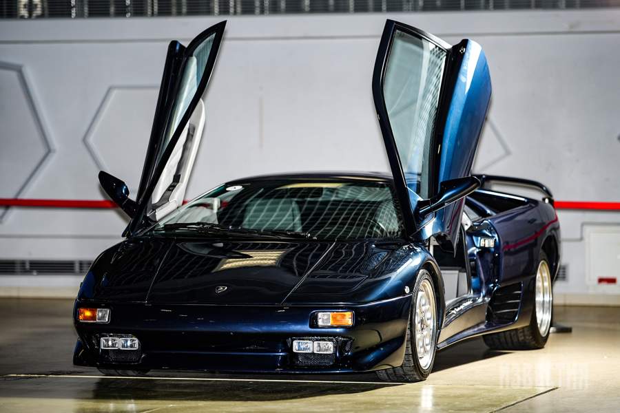 Автомобиль Lamborghini Diablo VT выставке-аукционе редких автомобилей от аукционного дома Wellot