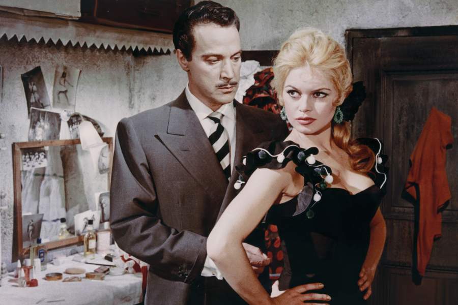 Antonio Vilar and Brigitte Bardot on the set of "La Femme et le Pantin"