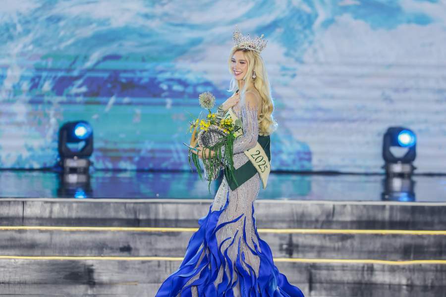 Newly-crowned Miss Earth 2025 Natalie Puskinova of the Czech Republic walks onstage during the Miss Earth 2025 coronation night in Paranaque City, the Philippines on Nov. 5, 2025. 