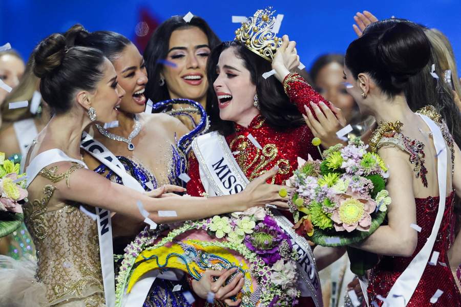 Fatima Bosch of Mexico reacts next to other contestants after being crowned Miss Universe 2025 during the 74th Miss Universe pageant in Bangkok, Thailand, November 21, 2025