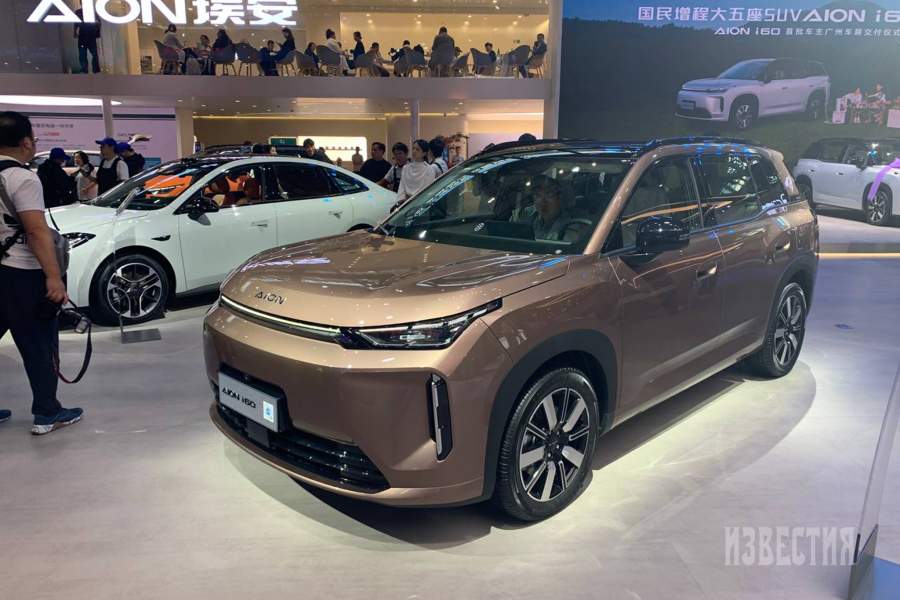 Показанный в Гуанчжоу кроссовер Aion i60 может появится в России как в гибридной, так и в чисто электрической версии